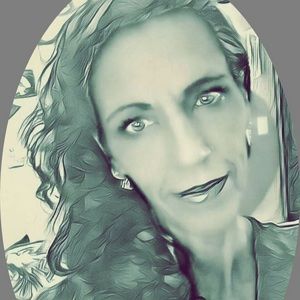 Meet your Posher, Lynn